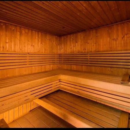 Appartement Avec Cabine 阿雷奥 外观 照片